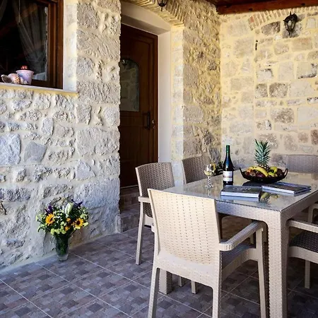 Kalomiris Thea Suite Archanes Exterior photo